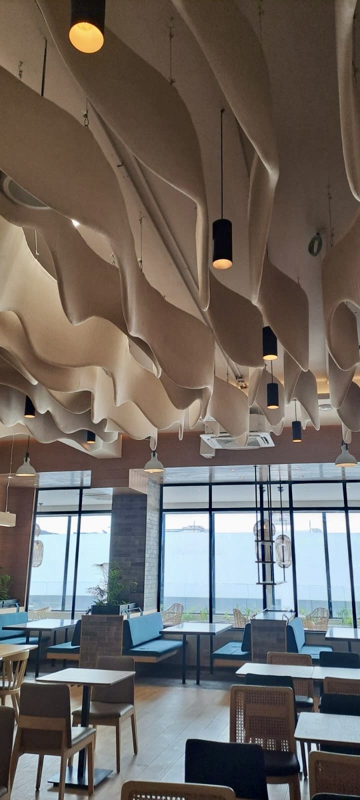 AM4B — Artistic Milliners Head Office Cafe — Artistic Milliners commercial / cafe in Korangi, Karachi, Pakistan — view 1
